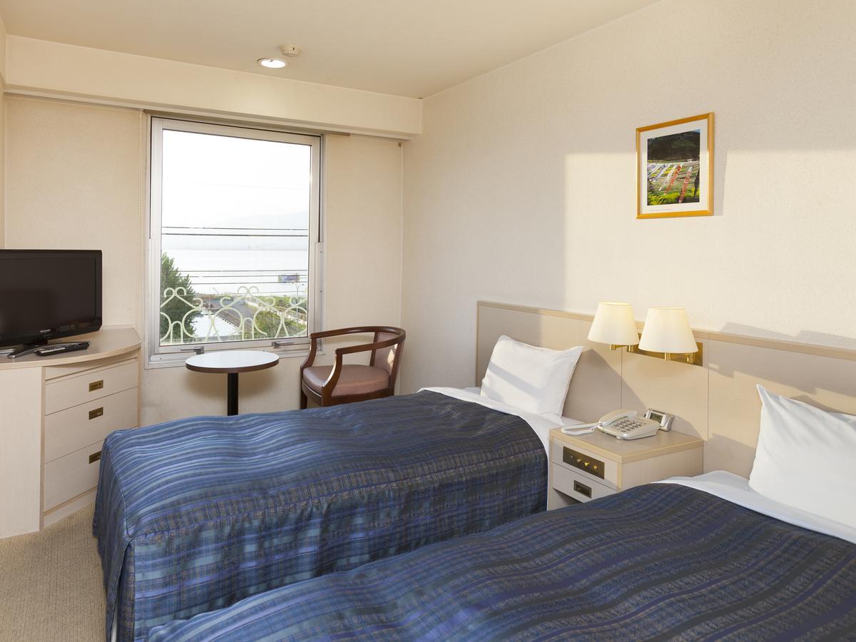 Suwa Lakeside Hotel Екстер'єр фото