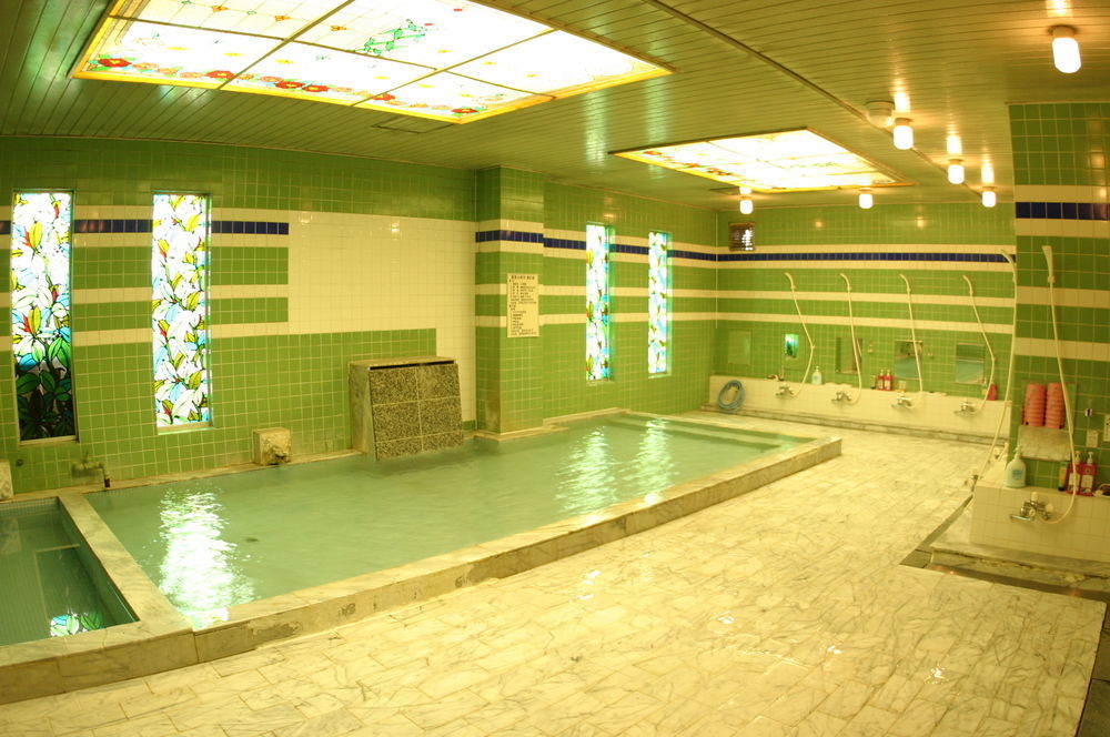 Suwa Lakeside Hotel Екстер'єр фото